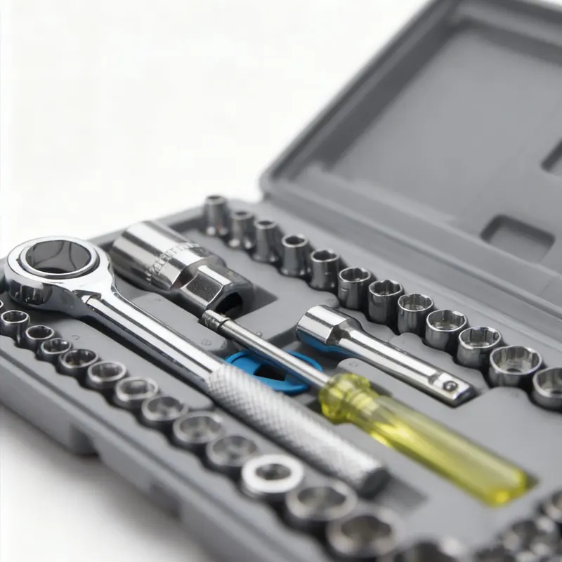 Wielofunkcyjny zestaw narzędzi – Workshop Tools Kit recenzja i cena